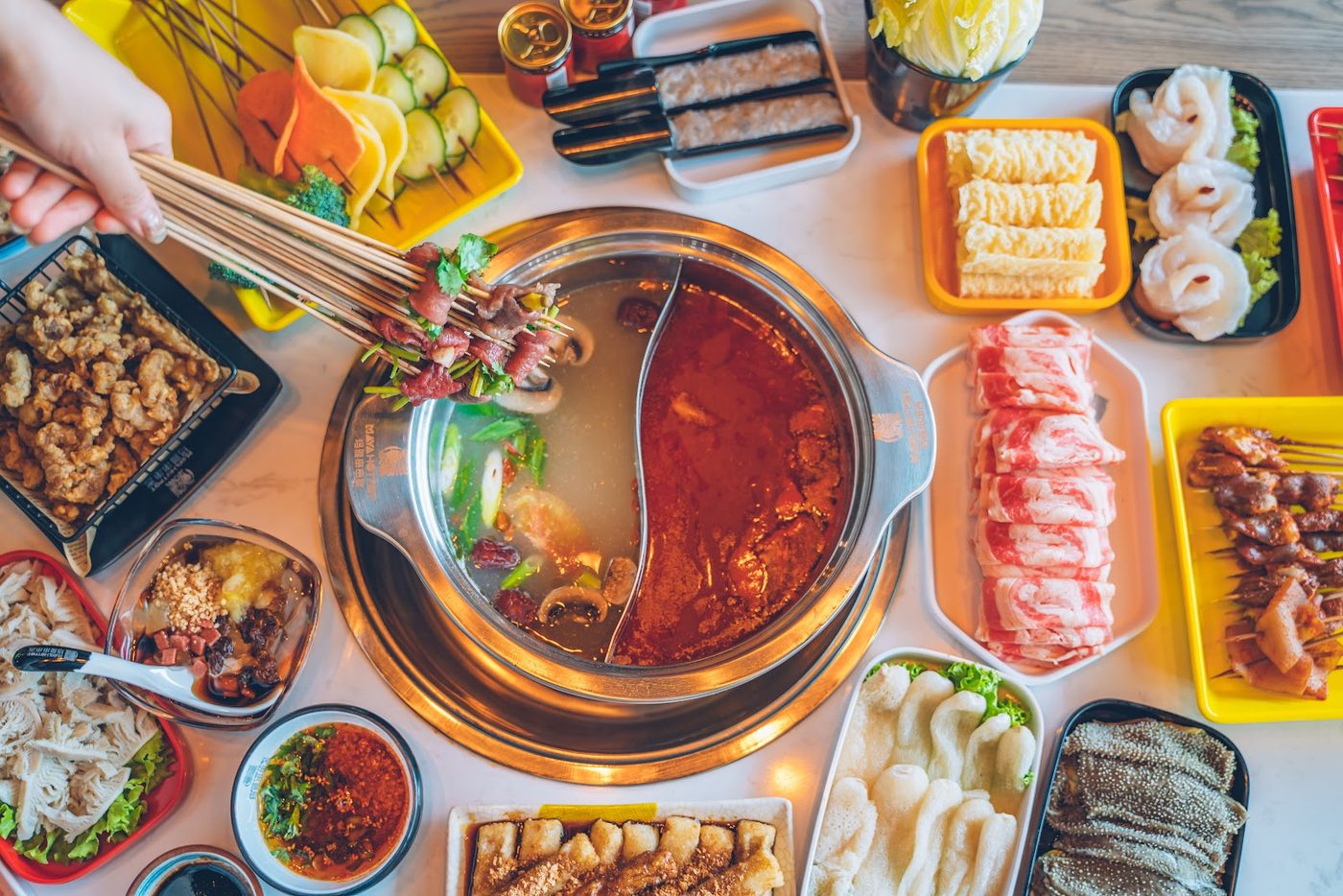 Maya Hot Pot listing photograph 02